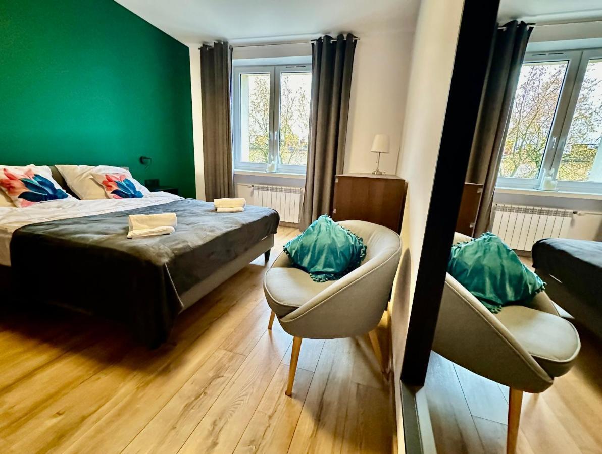 Jazz Apartament Czestochowa Centrum 2-Bedroom エクステリア 写真
